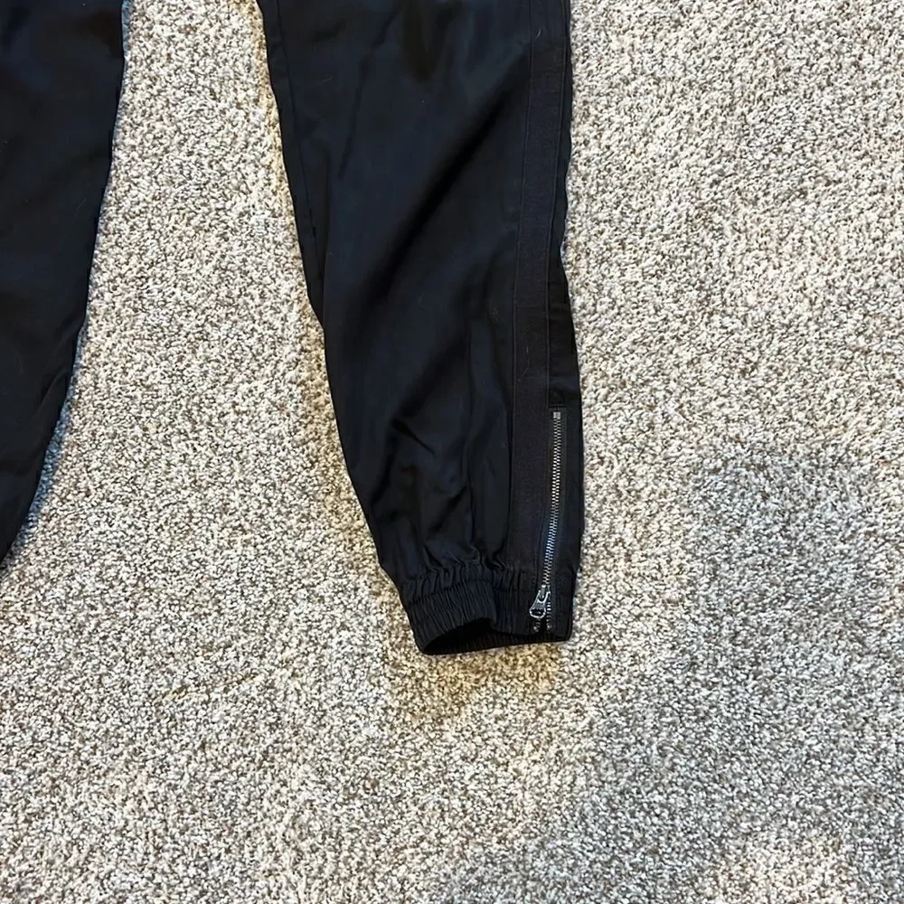 Evereve by Fate Black Joggers